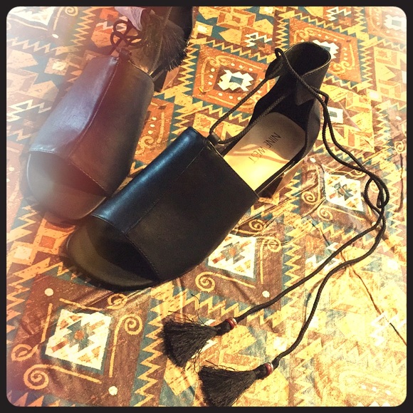 Nine West Shoes - Nine West chunky heeled tie up sandals